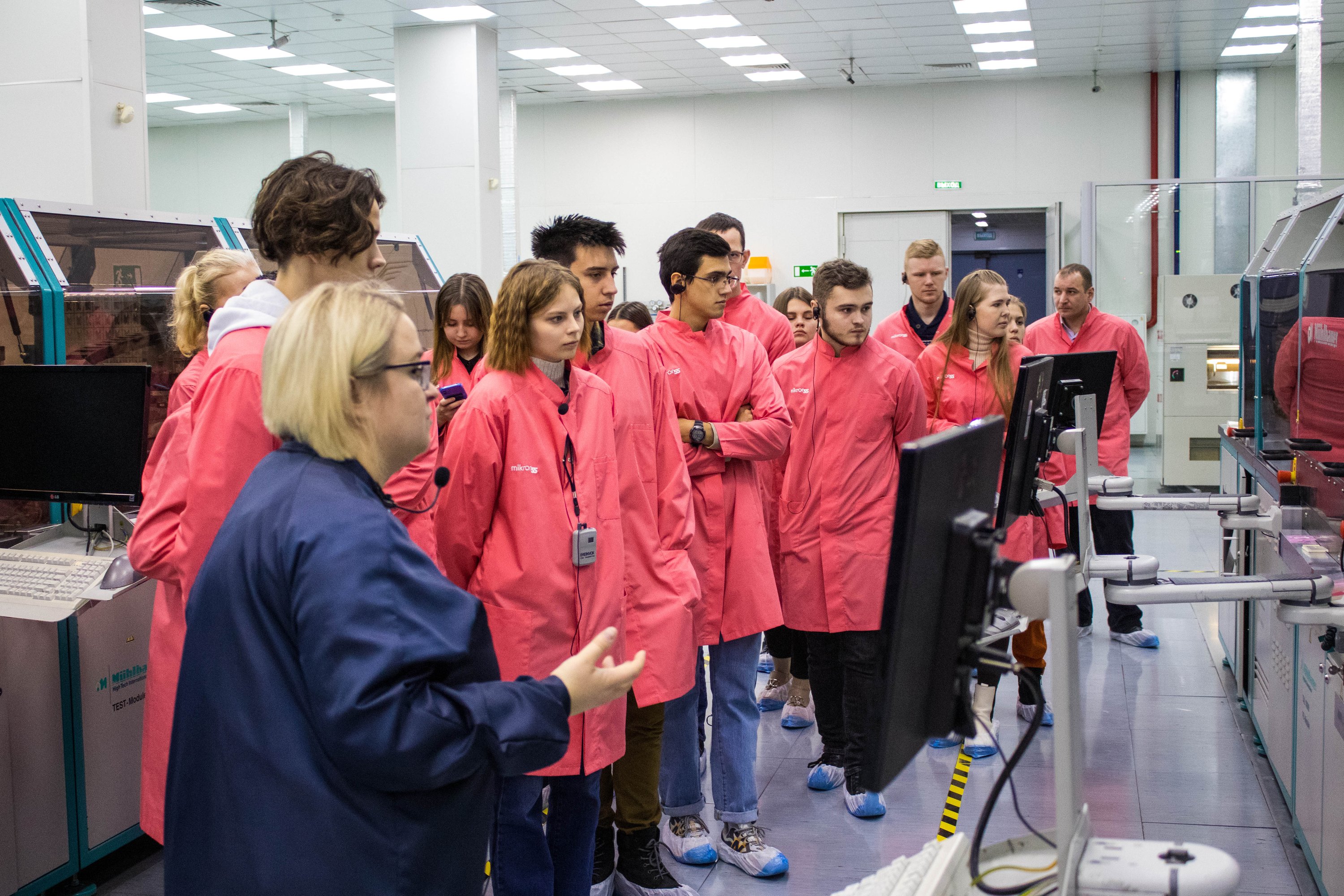 Студенты РУТ (МИИТ) посетили крупнейший завод микроэлектроники АО ...