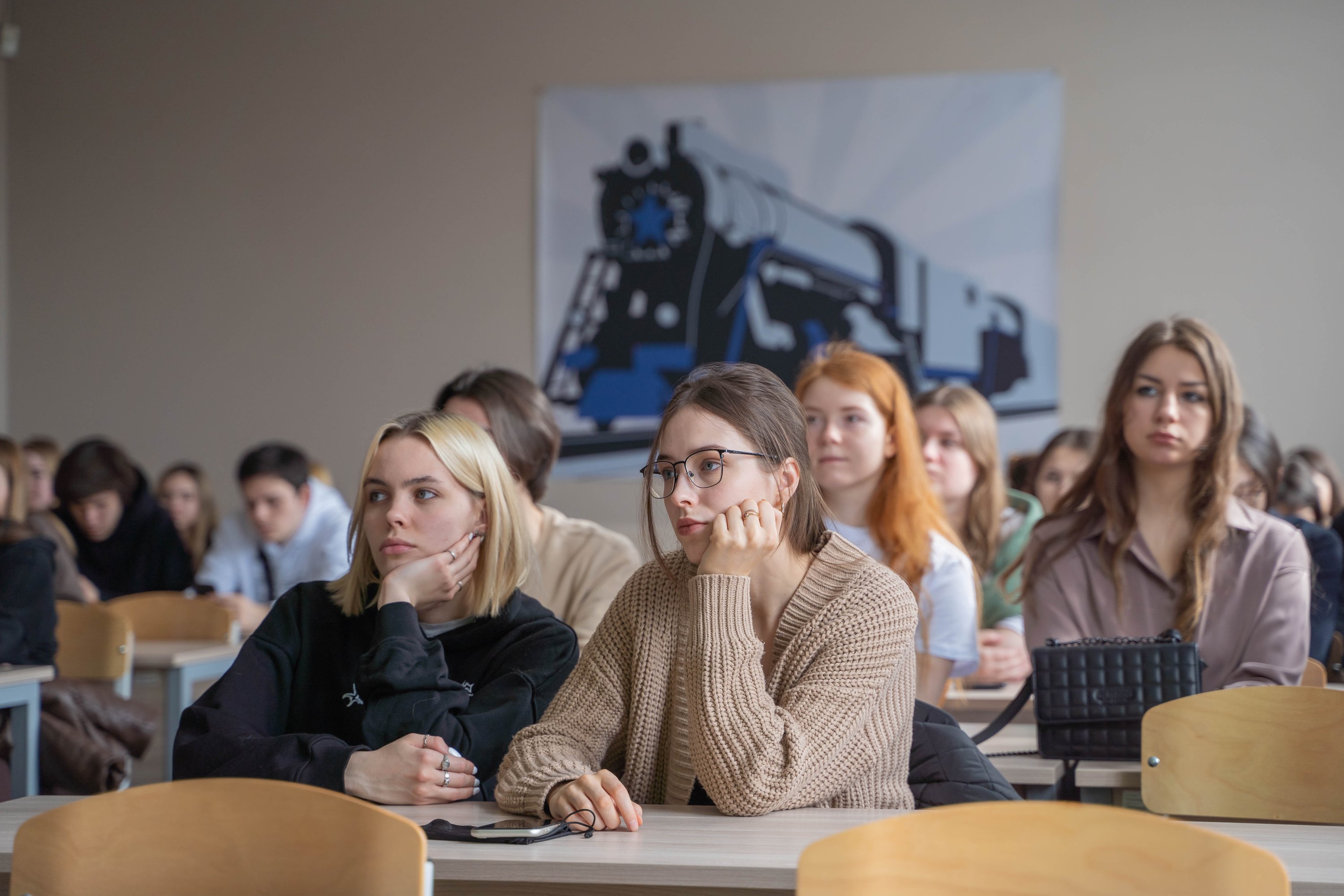 Заместитель начальника Северной железной дороги провела лекцию для  студентов РУТ (МИИТ) | РУТ (МИИТ)